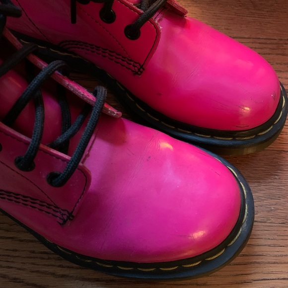 Dr. Marten’s 1460 8-Eye Hot Pink Patent Boots - Picture 3 of 16